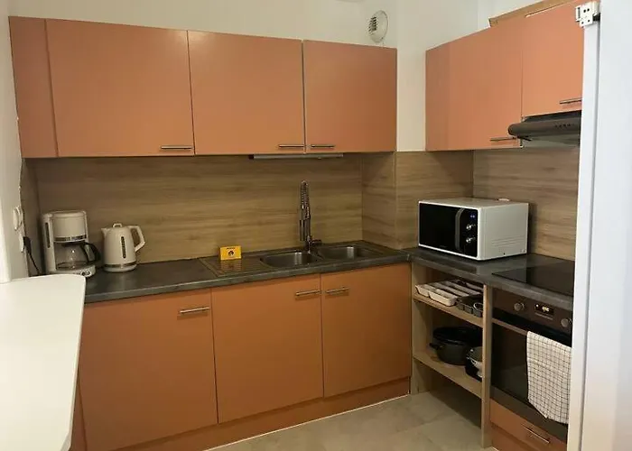 Toscane Disneyland Apartment Bmyguest